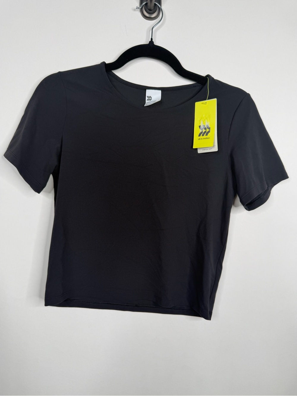 all in motion Black Crewneck Short Sleeve Tee